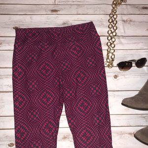 LuLaRoe Tall & Curvy leggings